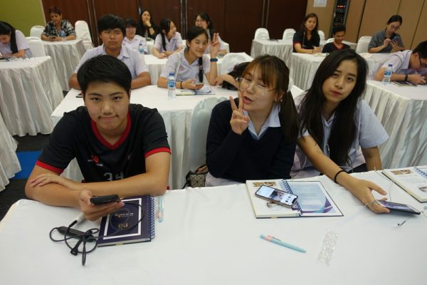 ร.พ.มนารมย์270319_190329_0033