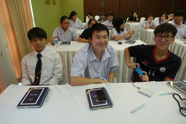 ร.พ.มนารมย์270319_190329_0038