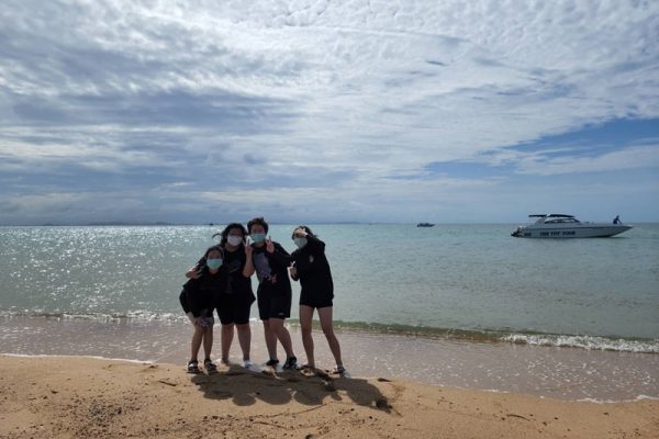 LINE_ALBUM_Y10.Day2.2022Rayong_220616_18