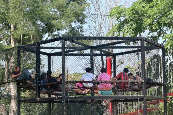LINE_ALBUM_Khao Yai_260404_114