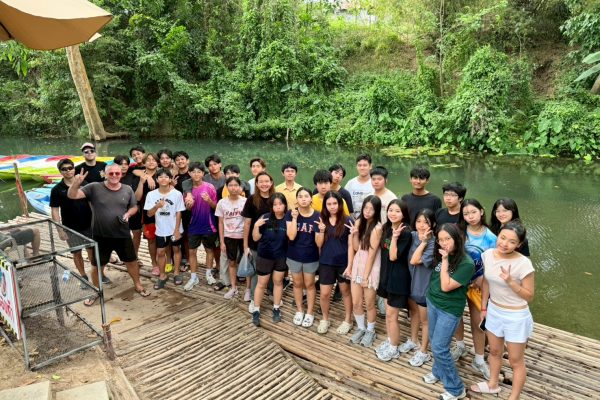 LINE_ALBUM_Khao Yai_260404_12