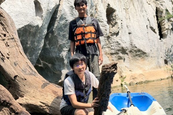 LINE_ALBUM_Khao Yai_260404_15