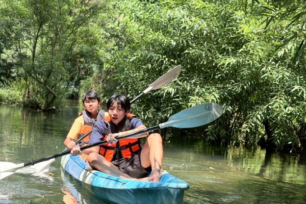 LINE_ALBUM_Khao Yai_260404_17