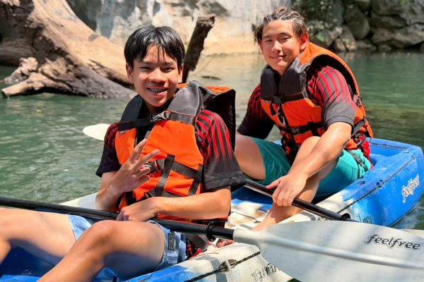 LINE_ALBUM_Khao Yai_260404_34