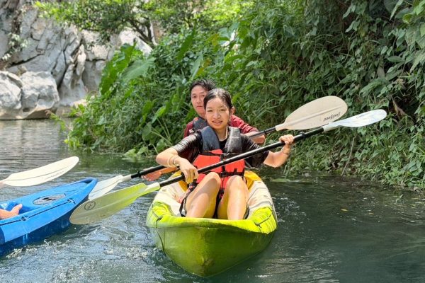 LINE_ALBUM_Khao Yai_260404_35