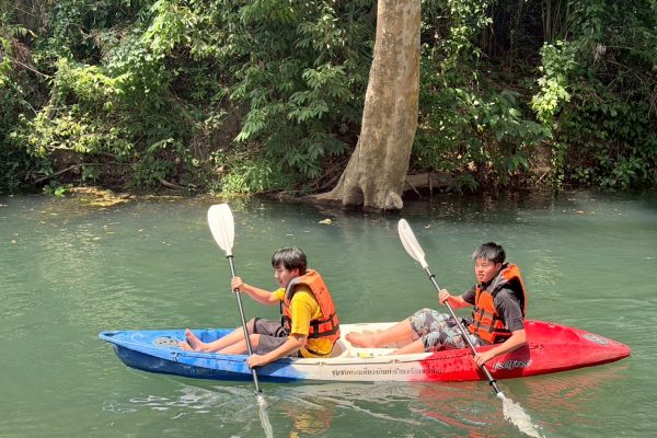 LINE_ALBUM_Khao Yai_260404_45