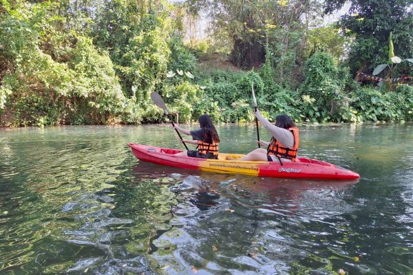 LINE_ALBUM_kayak_260404_55