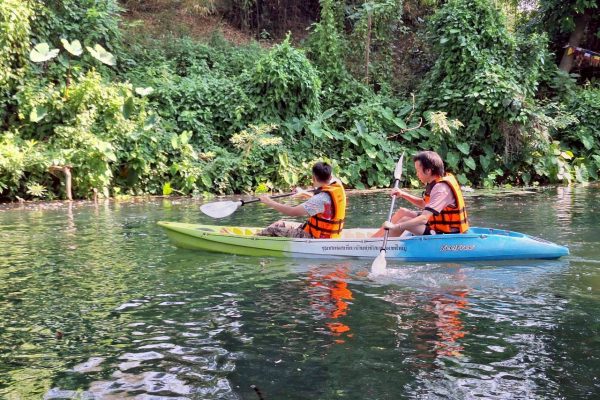 LINE_ALBUM_kayak_260404_57