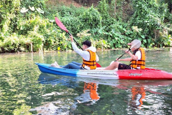 LINE_ALBUM_kayak_260404_63