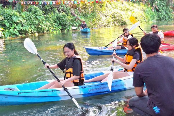 LINE_ALBUM_kayak_260404_72
