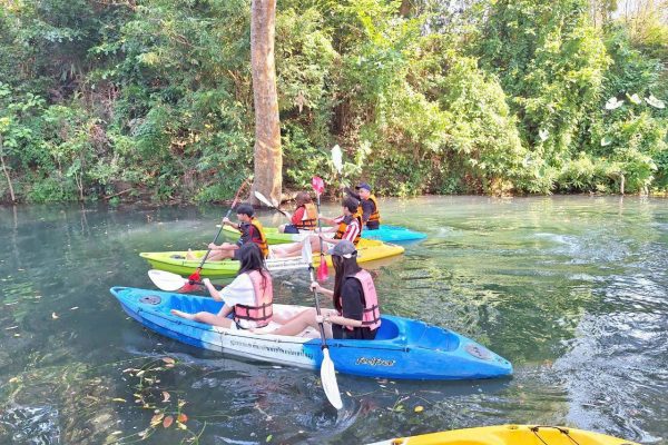 LINE_ALBUM_kayak_260404_73